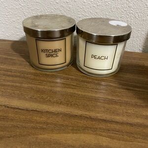 Bath & Body Works Kitchen Spice and Peach Candle Duo